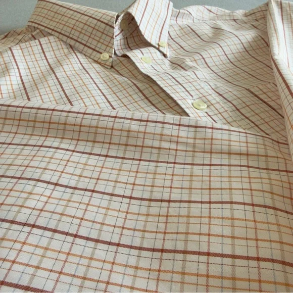 Eddie Bauer Men's Button-Down Plaid Shirt in Cream, Red, Brown - Picture 2 of 8